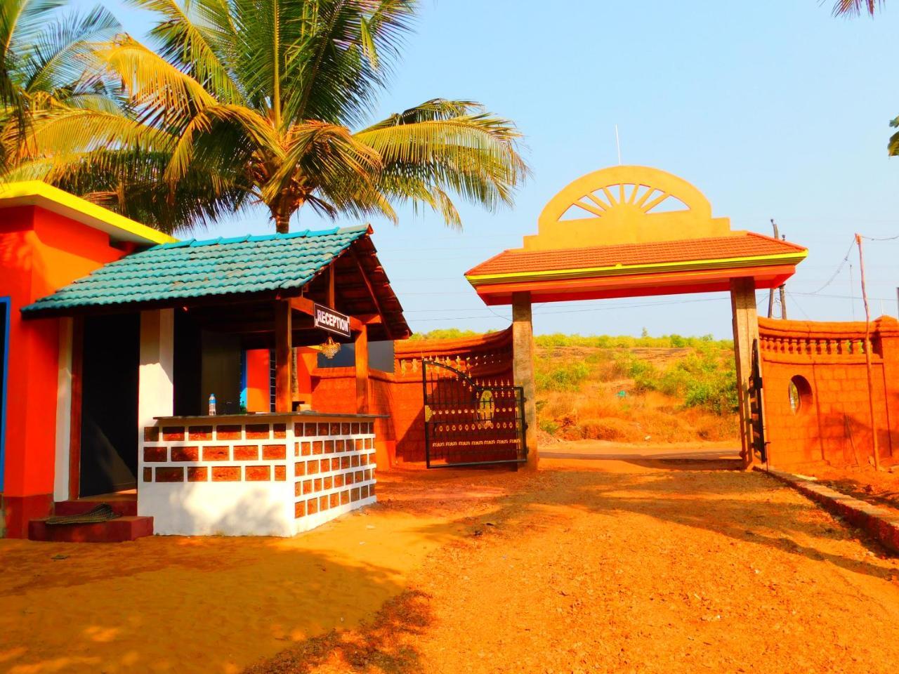 Coconut Tree Resort Gokarna Exterior foto