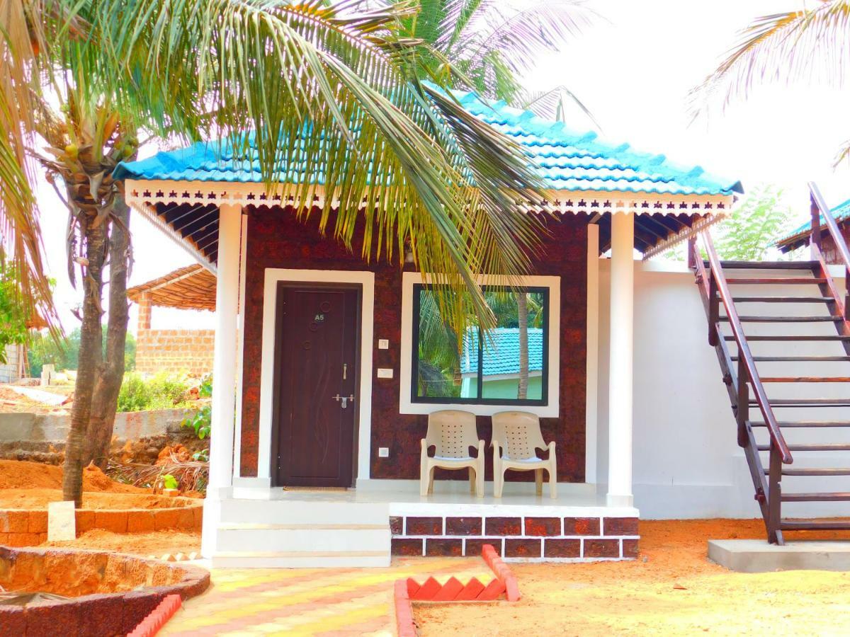 Coconut Tree Resort Gokarna Exterior foto